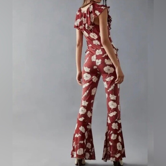 Free People Austyn Ruffle Floral Jumpsuit Coastal Cowgirl Bell Bottoms Sz L - Picture 2 of 15